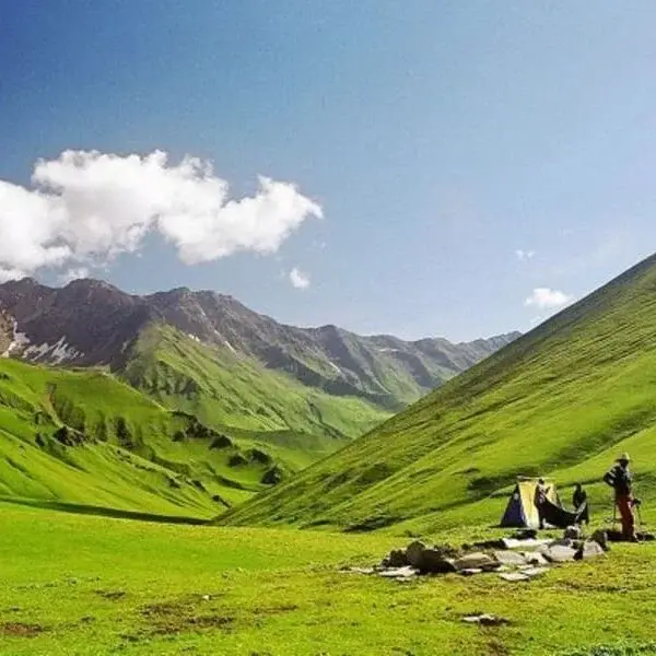 Dayara Bugyal Trek